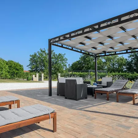 Holiday Elida By Interhome